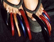  Манікюрні рекорди: самі довгі і короткі нігті в світі