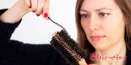 Випадання волосся у жінок: лікування і профілактика
