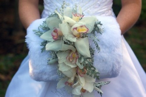  Залежність вибору букета нареченої від весільної сукні
