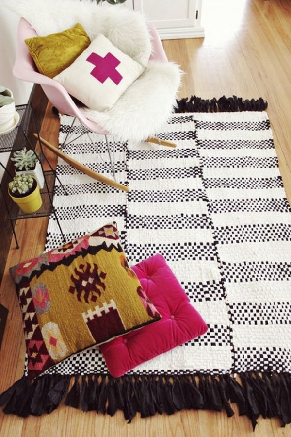  Плетений килимок із смуг тканини, майстер клас.