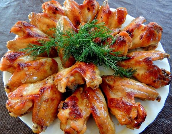 441e5369913500b33114e7f63cc09676 Курячі крильця в духовці: як смачно приготувати, які рецепти з медовим, соєвим, гірчичним, сметанним маринадом і інші ідеї готування