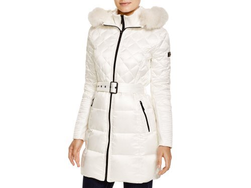 bb79dd44ea8c3aefacda97717bc5d35c Модні новинки сезону: стеганное жіноче пальто з капюшоном