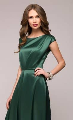 eb0c8e2574b6110e497d1a10ba22c713 Смарагдовий колір в одязі – поєднання, стильні сукні, спідниці, прикраси. Фото