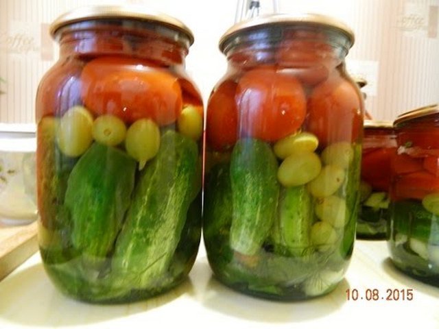 62697443fbc6df4ac457f46d4e3ea5da Салат огірки помідори на зиму рецепти для будинку