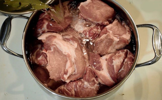 marinad dlya kopcheniya svininy: recepty goryachego i kholodnogo kopcheniya79 Маринад для копчення свинини: рецепти гарячого і холодного копчення
