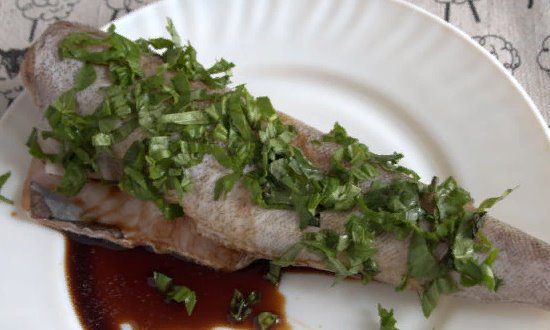  Минтай в духовці — 8 найсмачніших рецептів запеченої риби