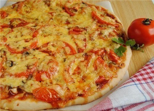 09c9f5073491d267b1b5f1fa28dc0d86 Піца з куркою в духовці: різні начинки, ПП піца, рецепти з фото