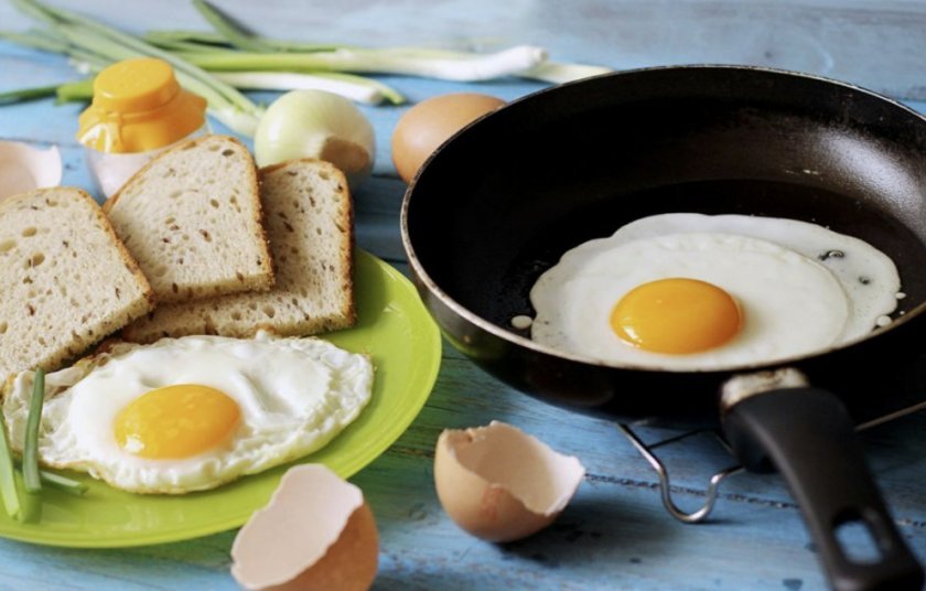 61de2743115b8315f01d196f1f4c8a1f Яйце куряче: калорійність вареного (яйця некруто), смаженого, сирого яйця, білка і жовтка, вага і хімічний склад