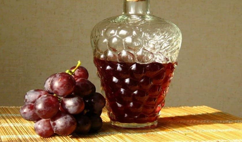 66f18fa1e87a12d8df33b278c38fe740 Як зробити вино з винограду Ізабелла в домашніх умовах: прості покрокові рецепти домашнього вина, коли збирати виноград на вино, фото, відео