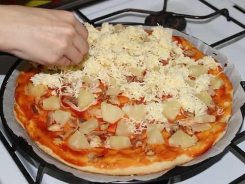 9ffd0ff6707998d4c8c84178efbffe45 Піца з куркою в духовці: різні начинки, ПП піца, рецепти з фото