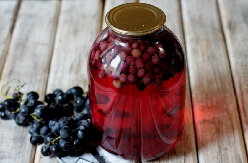 kak svarit kompot iz vinograda na zimu: prostojj recept35 Як зварити компот з винограду на зиму: простий рецепт