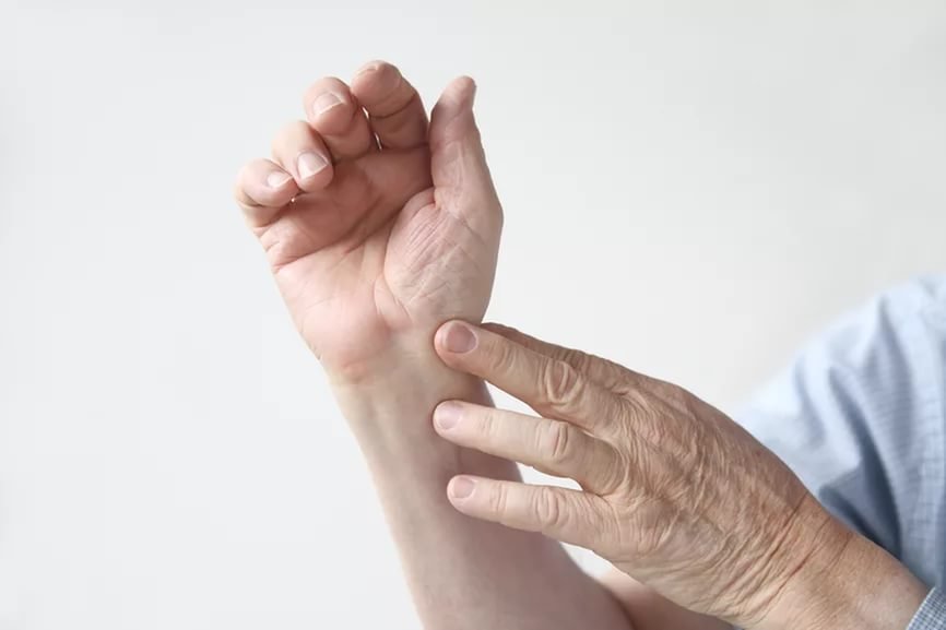 1af81a1acc15986b0e8547d5e0ed91ec Розтягнення звязок кисті руки: лікування в домашніх умовах