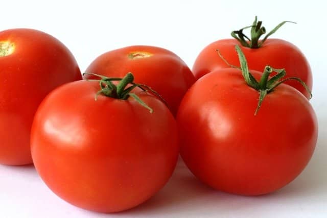 068fa58adbae01ac7bb58aede46559b0 Підживлення томатів для зростання