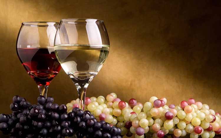 c7bb1f2c267f0d517006aa39796446c8 Скільки потрібно винограду на 1 літр напою для приготування домашнього вина