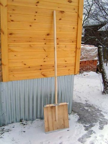 f4015c7157670f47ff481bb5236134da Як зробити лопату для прибирання снігу своїми руками