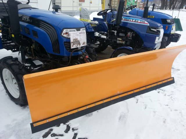fe2872a5851cdd38b6e209258520a1bc Міні трактор для прибирання снігу