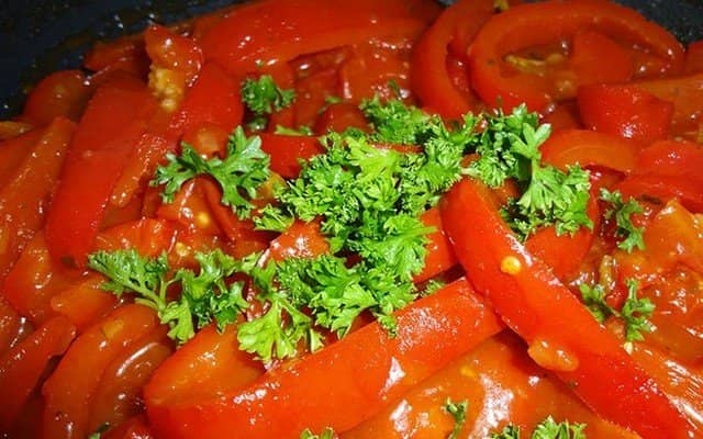 a5813be538850a7a5f1ba638bd66a368 Салати з томатним соком на зиму рецепти для господинь