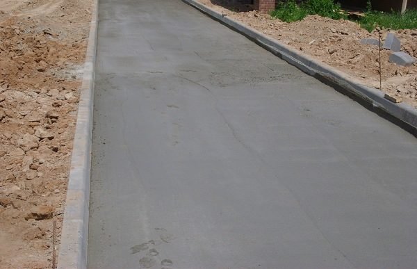 c196535509f1ff6927171e698c5ef815 Способи укладання тротуарної плитки на бетонну основу