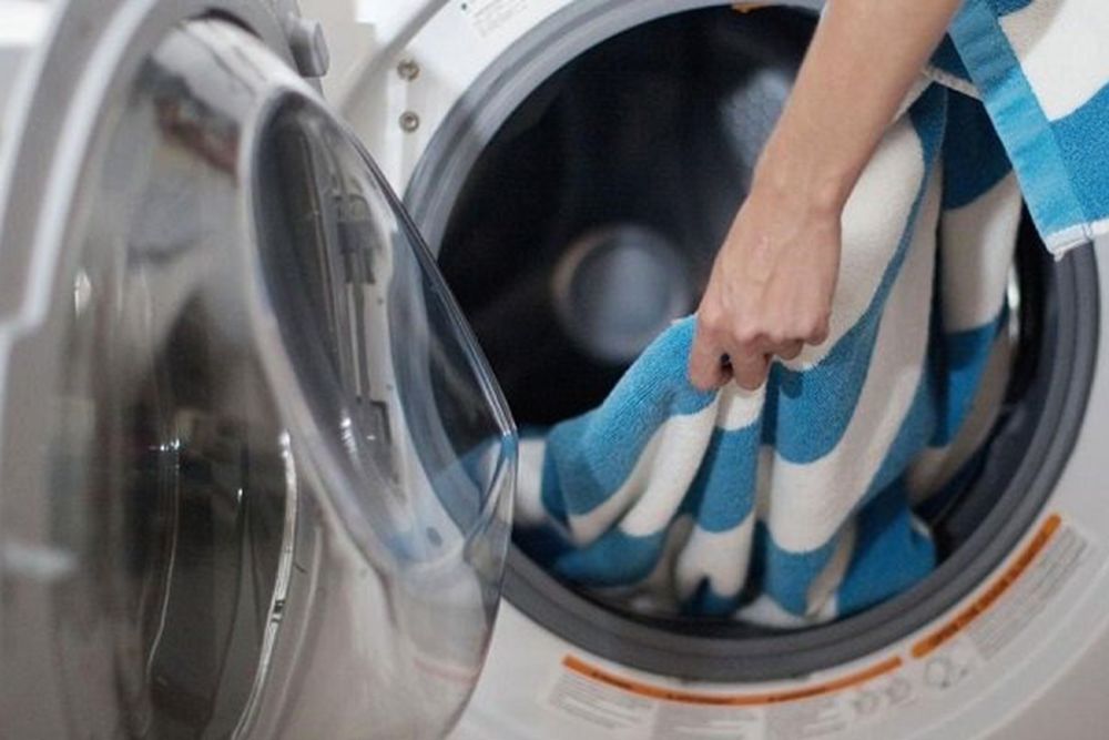 a7f6e17d49609ab1b03cea4f1e8b03fc Як прати ковдру вручну або в пральній машині автомат: основні правила