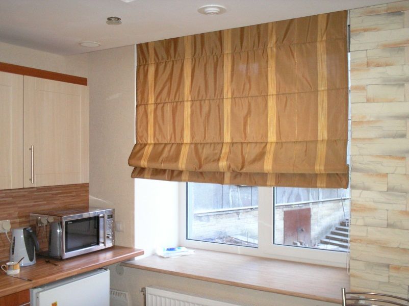 f0ece5f42432a5d01daca65165a86c0b Як прати рулонні штори в домашніх умовах: корисні поради