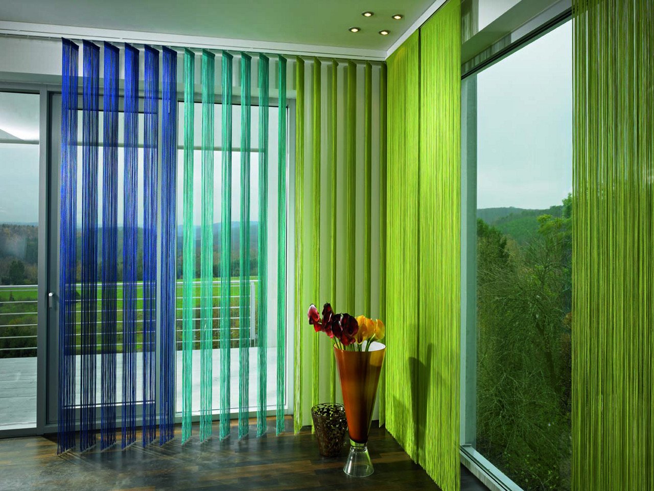 2561c34c96d69b28243c11e12f1d2fcf Як підібрати штори у вітальню за кольором шпалер і меблів: види, стилі, фактури штор