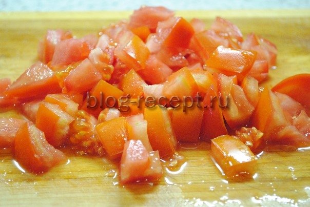 2bad6c5b511a7a9f900c8c34472ae6e8 Салат з шинкою, ковбасним сиром і помідорами (рецепт з фото)