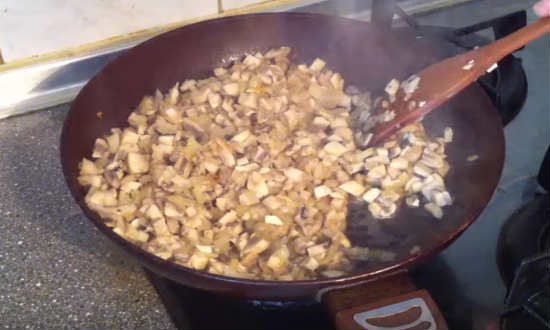  Жульєн з грибами і куркою в духовці, смачні рецепти приготування в домашніх умовах