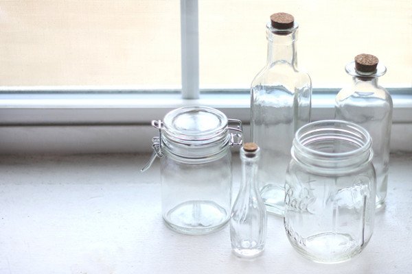 466beb2b1dd19f730e2429dbece58bb1 Як зробити декоративні вази зі скляних пляшок