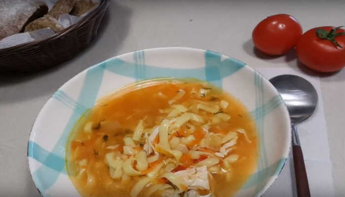  Курячий суп з локшиною. Найпростіші і дуже смачні рецепти