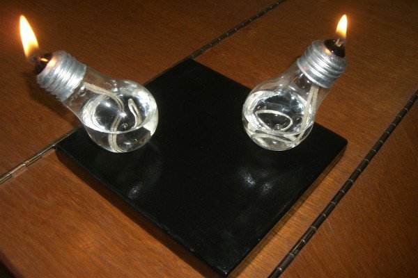 b26cf45ffd8adb7d27cce58d337c9e1c Як зробити свічку з перегорілої лампочки