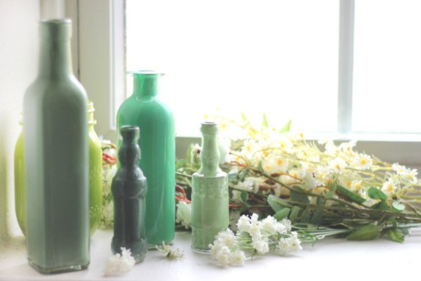d9be762f3058c9142ff632ba23883595 Як зробити декоративні вази зі скляних пляшок