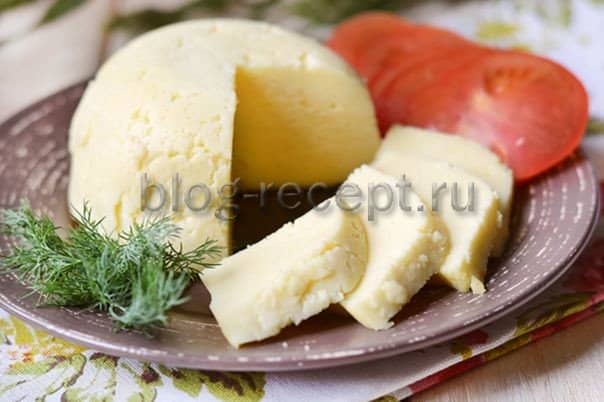 1a5e14cda9af4d24f3d99353177c46e3 Домашній сир з сиру: мякий, твердий і закуска з сиру