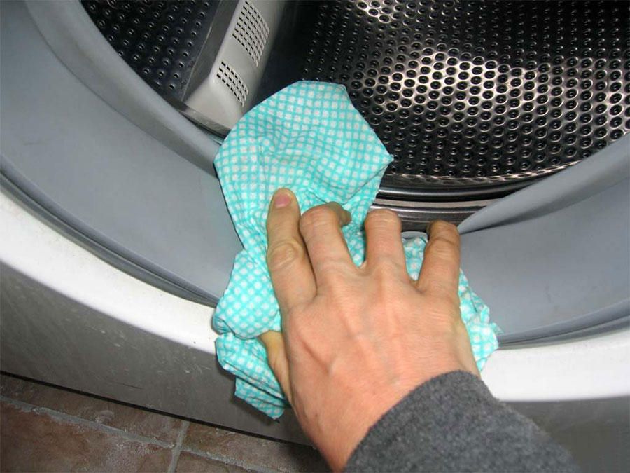 399e51ba42f36dab0da31e52d0dc219c Як очистити резину в пральній машині: 8 засобів