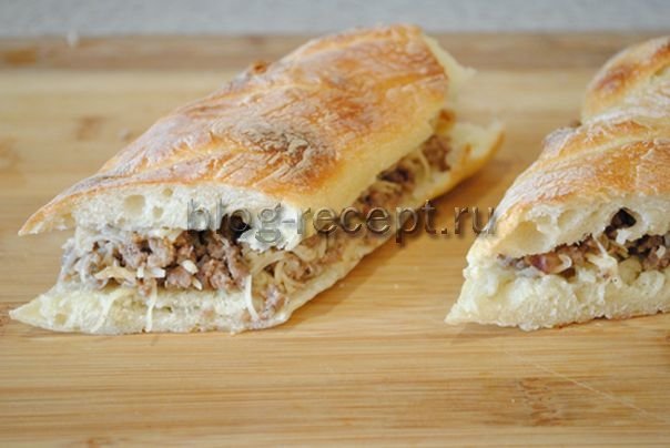 677a74e35592b557ed4d6c2b4708a136 Небанальні рецепти: гарячі бутерброди з фото, прості і смачні