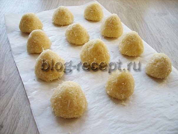 7fe649143a50473df8e1d5657c7d2e6f Кокосове печиво, 2 рецепта з фото: мяке бельгійське і пишне бісквітне