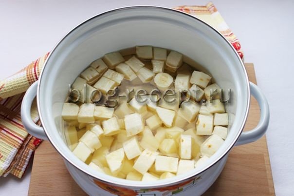 836174680850a03f5d7e90bf9b610f19 Як приготувати картопляне пюре на молоці, вершках, на воді