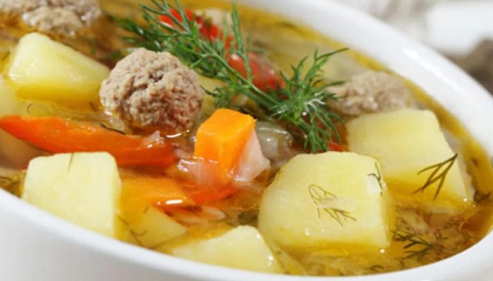  Дуже смачний суп з фрикадельками і рисом — 6 рецептів приготування супу