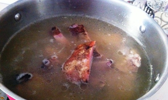  Гороховий суп з копченими реберцями — рецепти наваристого, запашного, смачного супу