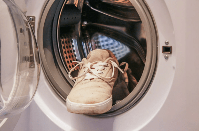 a8b2a20ffa79d08ca68819f8e2c5a4c9 Можна прати взуття в пральній машині: поради