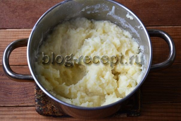 a9160ec35b40ac9f3a039ee379817510 Як приготувати картопляне пюре на молоці, вершках, на воді