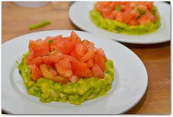  Салат з консервованим тунцем і авокадо — дуже смачні рецепти