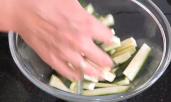  Кабачки в духовці — рецепти приготування швидко і смачно