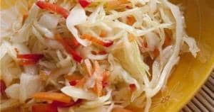 salat na zimu iz kapusty s percem i morkovyu bystrogo prigotovleniya46 Салат на зиму з капусти з перцем і морквою швидкого приготування