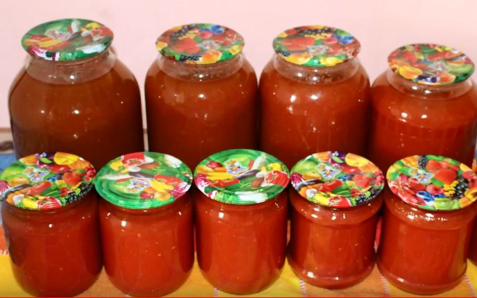 12361e3927f80ba430baf152f8848c1d Томатний сік у домашніх умовах — як приготувати дуже смачний сік з помідорів на зиму