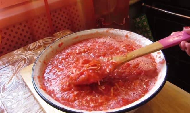 3b0cf7954661d1748d730011270143f8 Гострий соус з помідор без варіння на зиму. 7 класичних рецептів приготування хренодера з хріном