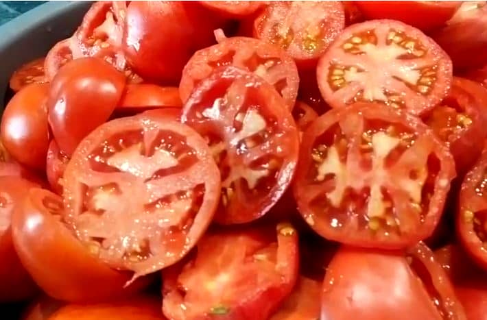 418269aaac89a61e33bb6b63d692b3fe Томатний сік у домашніх умовах — як приготувати дуже смачний сік з помідорів на зиму