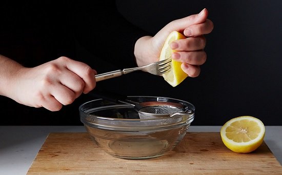 limonnyjj sok: poleznye svojjstva i primenenie3 Лимонний сік: корисні властивості і застосування