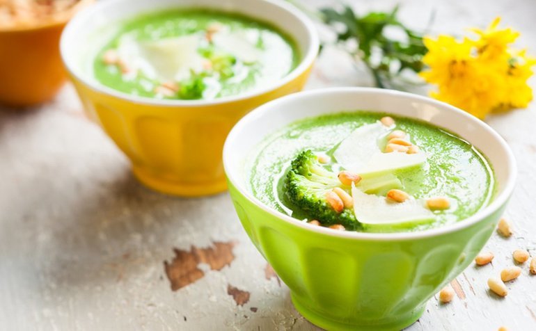 poleznyjj sup pyure iz brokkoli so slivkami: ingredienty i prigotovlenie42 Корисний суп пюре з брокколі з вершками: інгредієнти і приготування