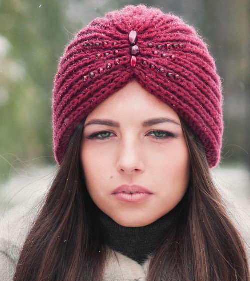 samye krasivye vyazanye shapki: foto idei144 Самі красиві вязані шапки: фото ідеї