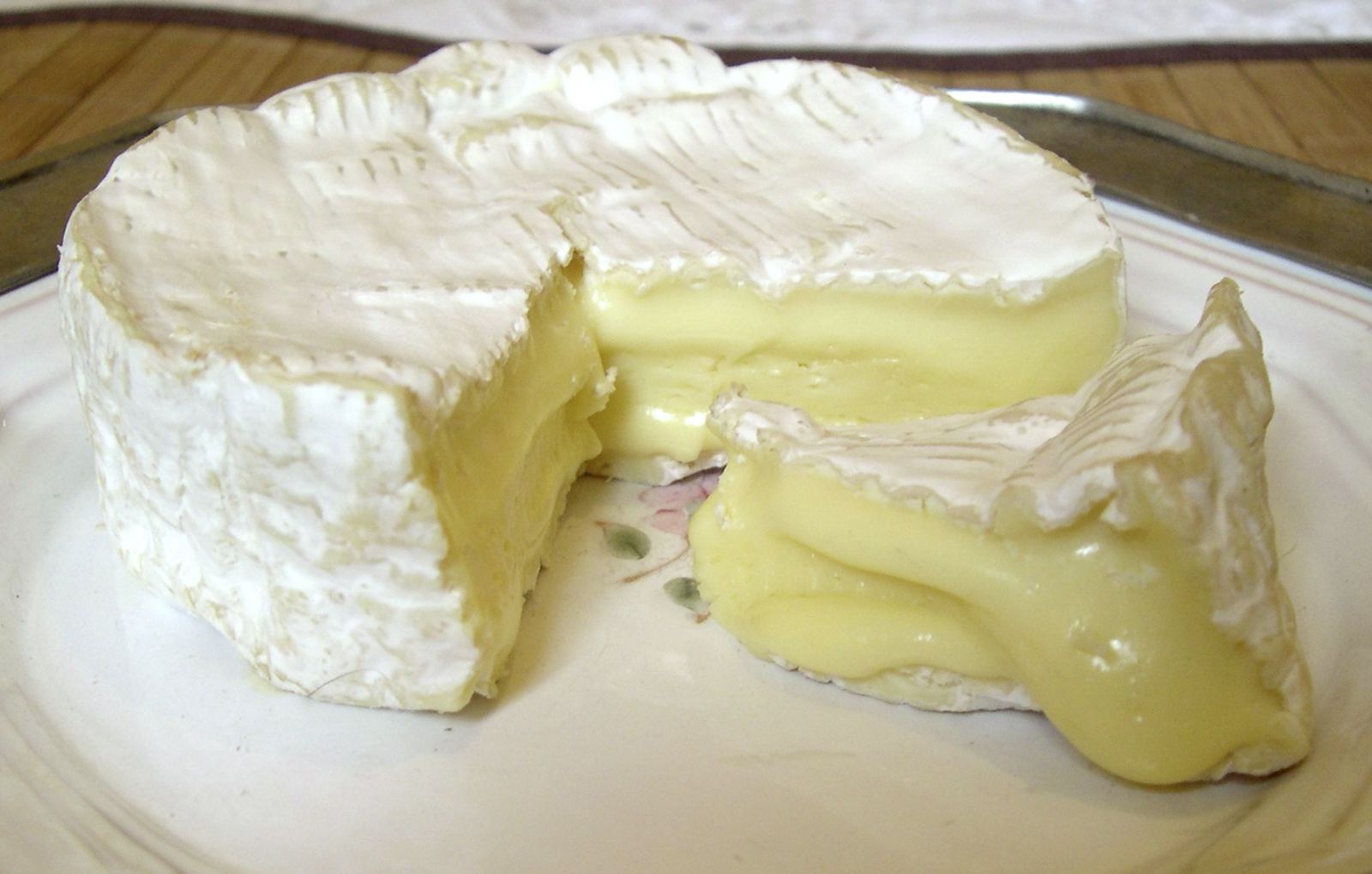 Сир з цвіллю, камамбер: корисні властивості, калорійність і рецепт приготування